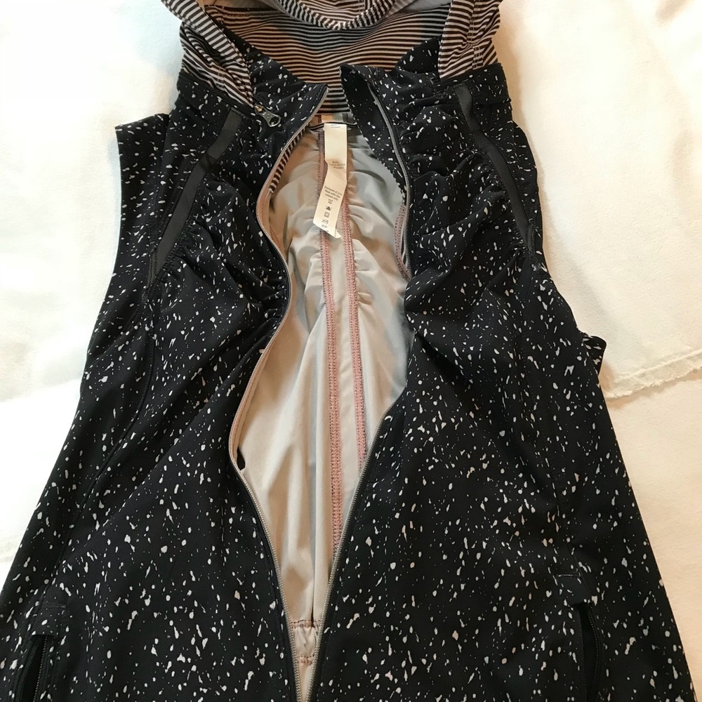 EUC Lululemon Go the Distance Vest